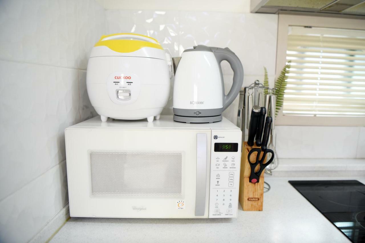 Jw In Hongdae Guest house